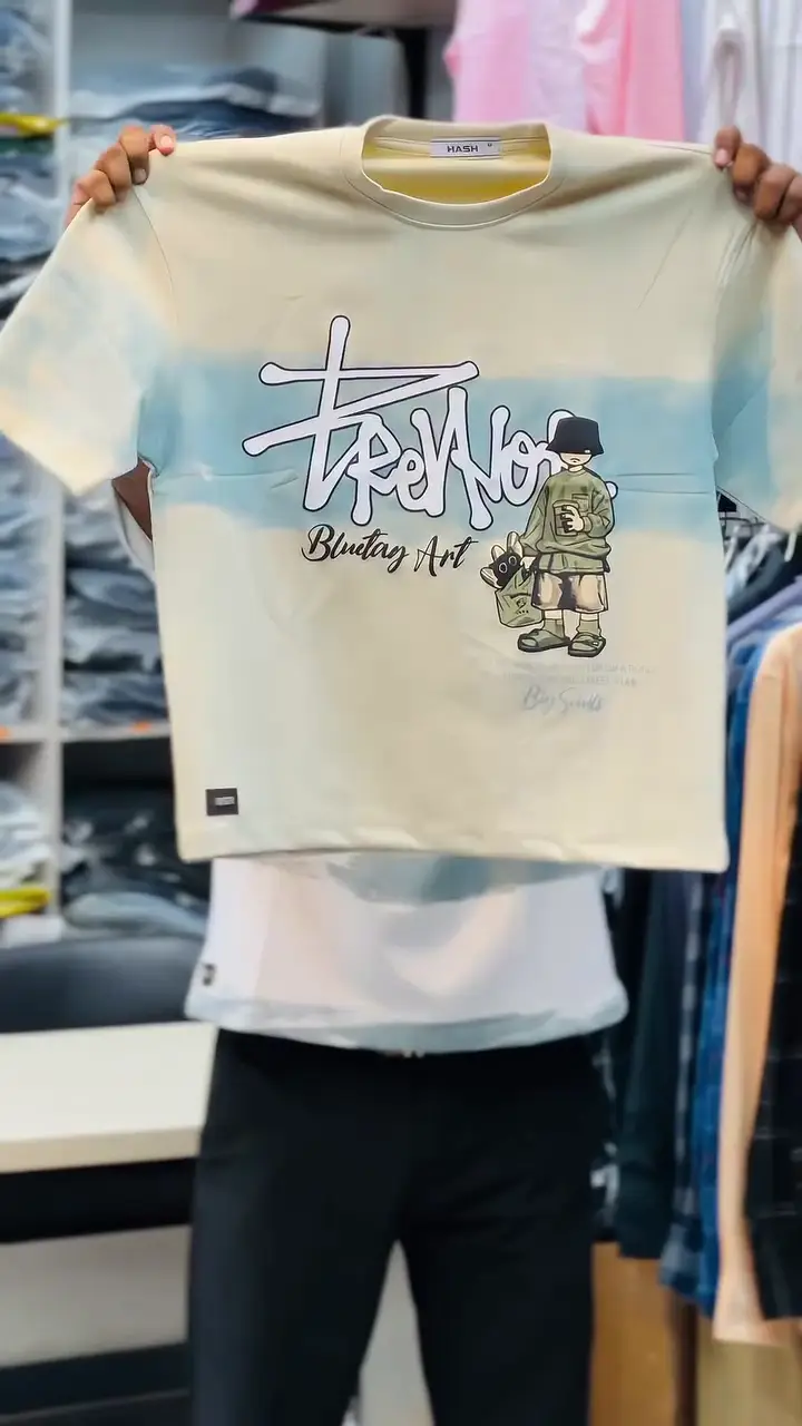 βοΈ Stylish round-neck silhouette π